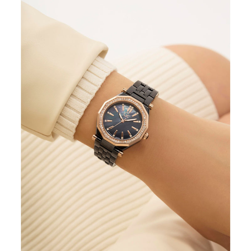Gc Gleam Black Round Quartz Women Watch - Guess Collection Watch Gc