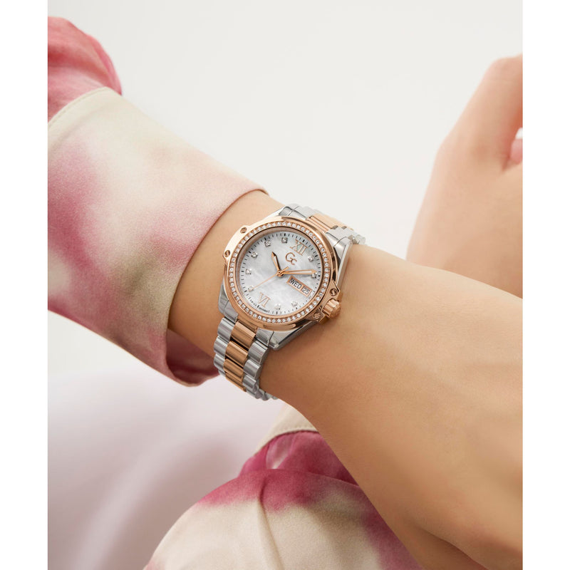 Gc Bolt Lady White Round Quartz Women Watch - Guess Collection Watch Gc
