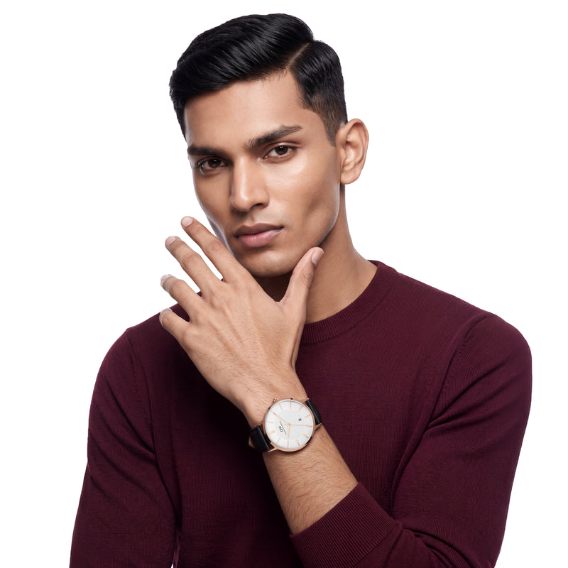 Daniel Wellington Round 42mm Silver Dial Analog Men Watch - DW0DG1702 Watch Daniel Wellington