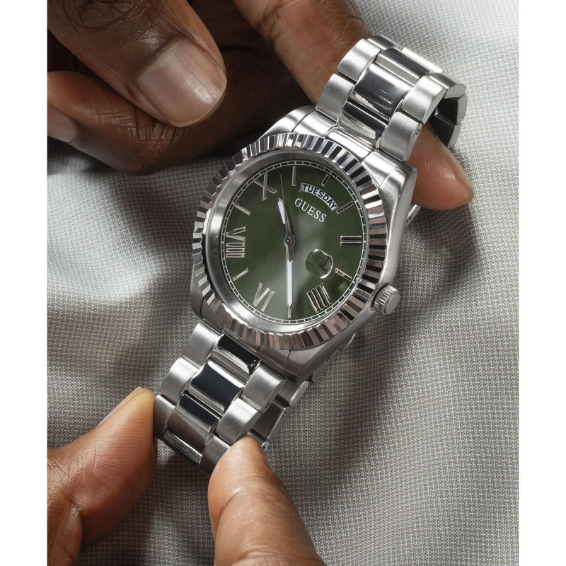 Guess Connoisseur Green Round Dial Quartz Analog Men Watch Watch Guess