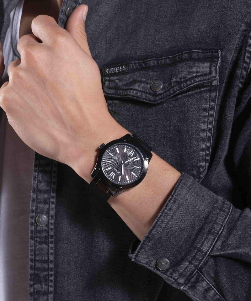Guess Crescent Black Round Dial Analog Men Watch Watch Guess