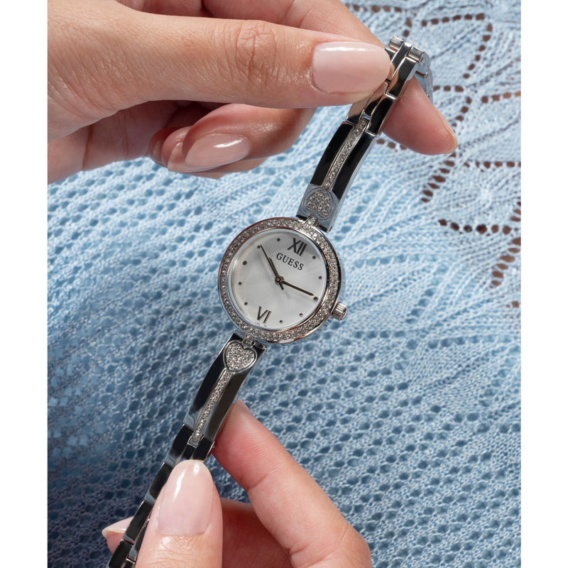 Guess Gb Lovey White Round Dial Quartz Analog Women Watch Watch Guess