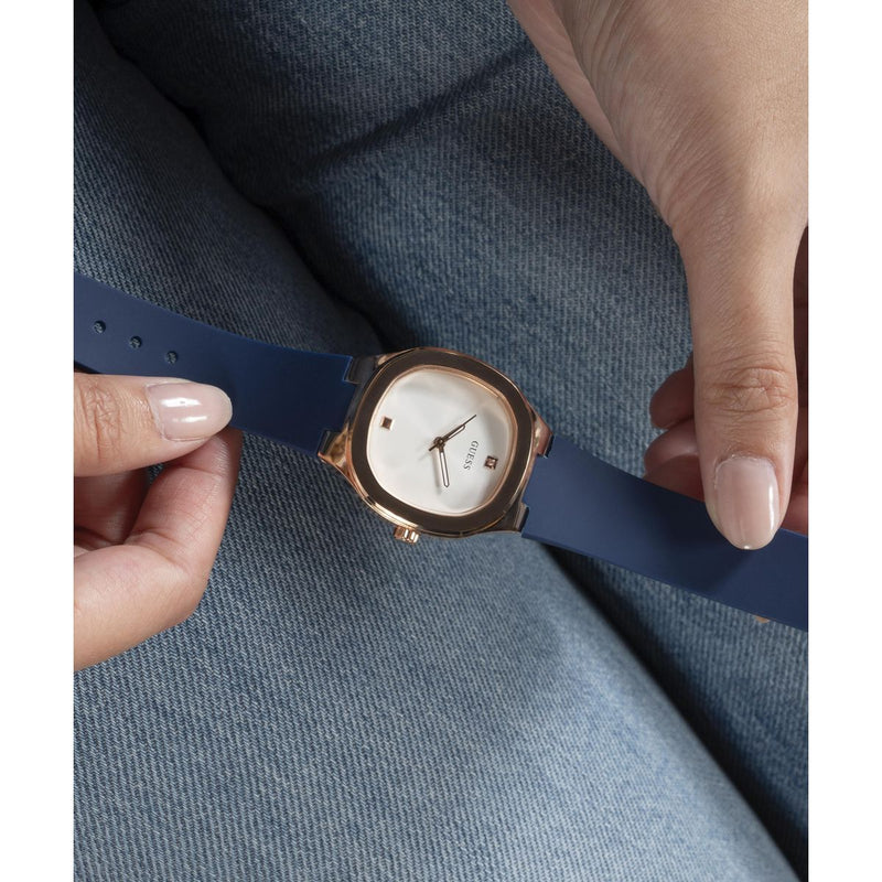 Guess Eve White Square Dial Quartz Analog Women Watch Watch Guess