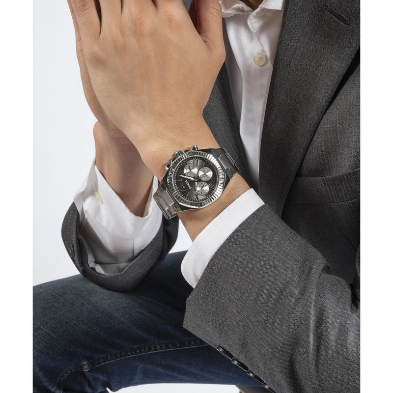 Guess Equity Black Round Dial Quartz Analog Men Watch Watch Guess