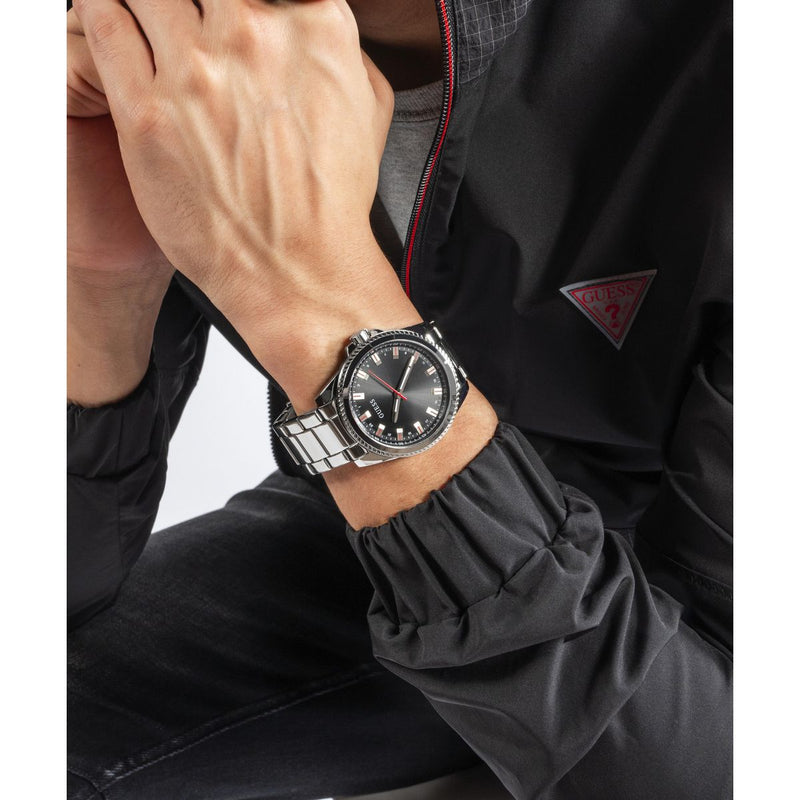 Guess Champ Black Round Dial Quartz Analog Men Watch Watch Guess