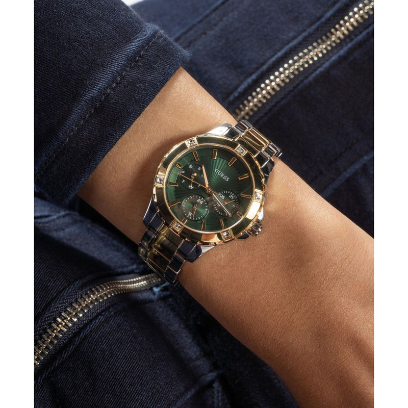 Guess Mist Green Round Dial Quartz Analog Women Watch Watch Guess