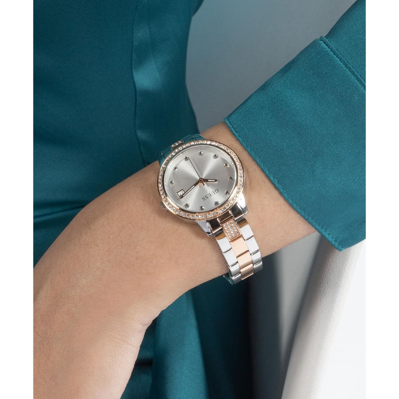 Guess Heartless White Round Dial Quartz Analog Women Watch Watch Guess