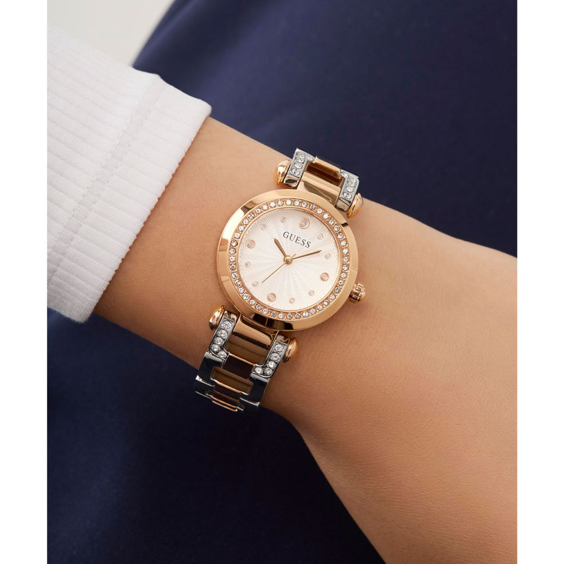 Guess Ginger Silver Round Dial Quartz Analog Women Watch Watch Guess