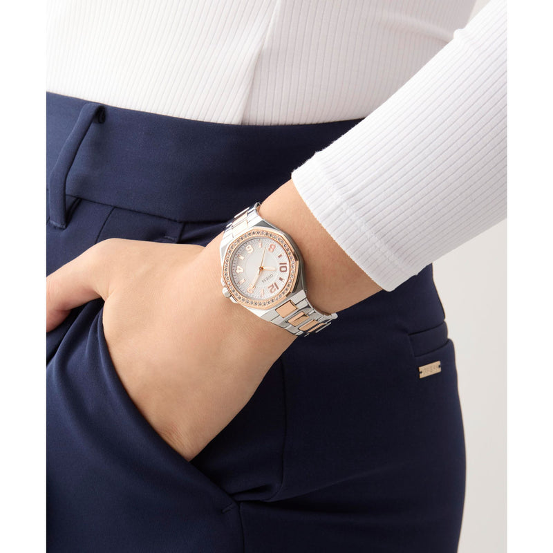 Guess Contessa White Round Dial Quartz Analog Women Watch Watch Guess