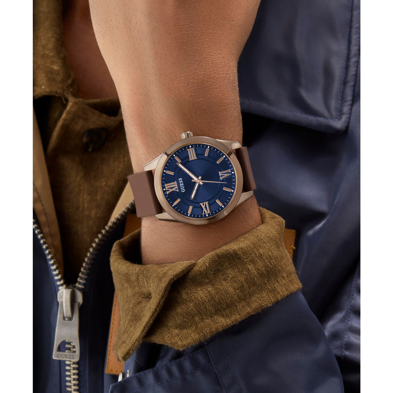 Guess Elliot Blue Round Dial Quartz Analog Men Watch Watch Guess