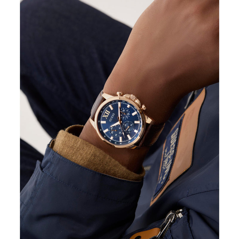 Guess Walker Leather Blue Round Dial Quartz Analog Men Watch Watch Guess