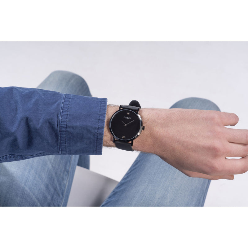 Guess Supernova Black Round Dial Quartz Analog Men Watch Watch Guess