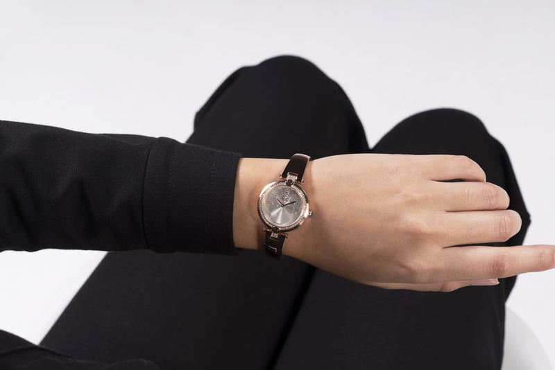 Gc Sport Chic Silver Round Dial Quartz Analog Women Watch - Guess Collection Watch Gc