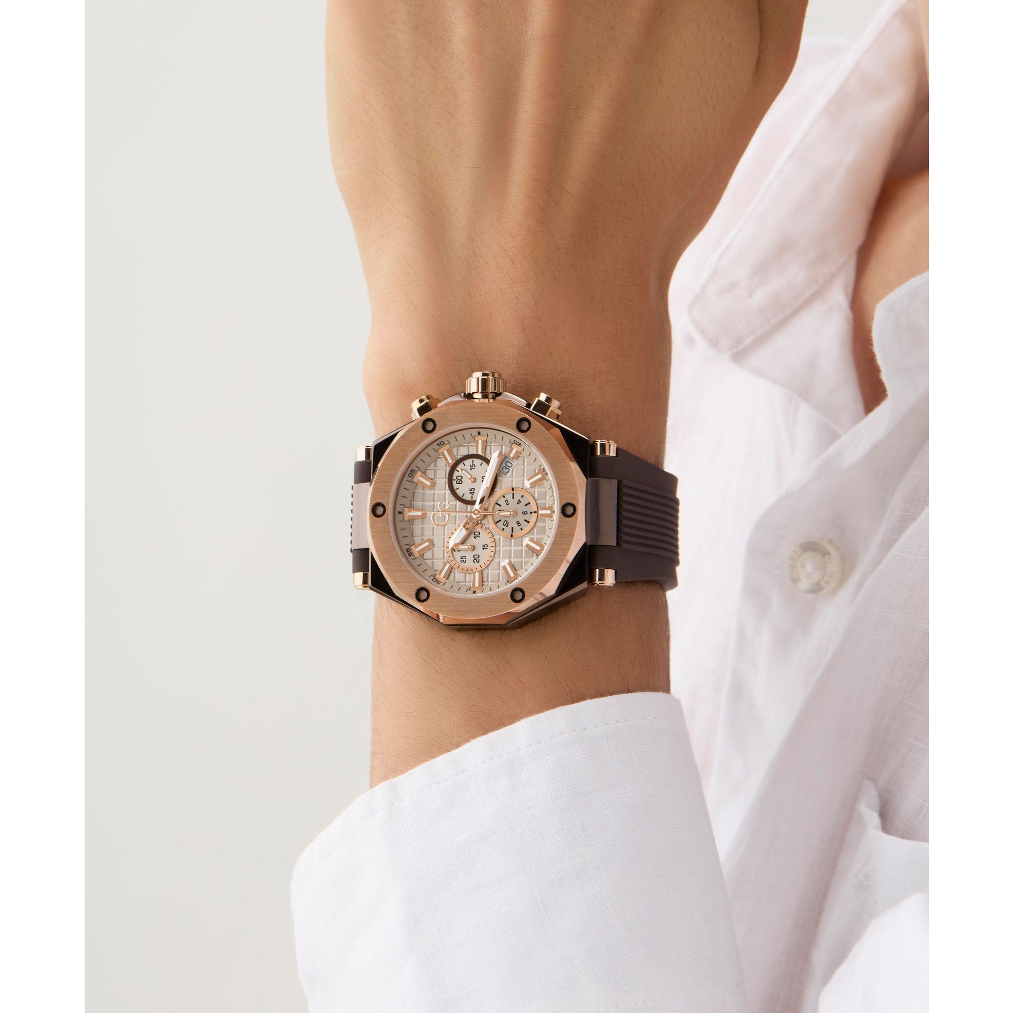 Gc Legacy Beige Round Dial Quartz Men Watch - Guess Collection Watch Gc