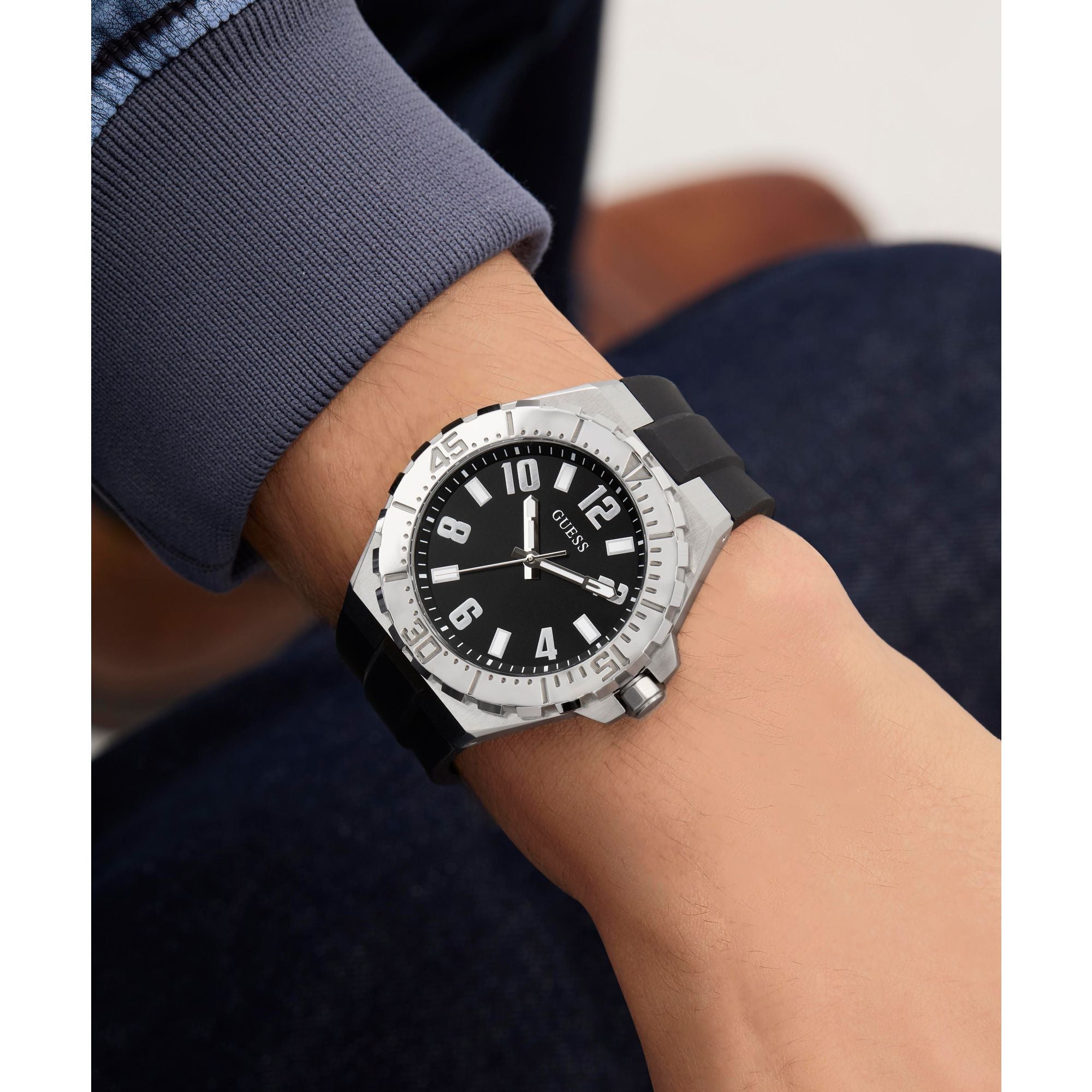 Guess Round 44mm Black Dial Analog Men Watch - GW0906G1