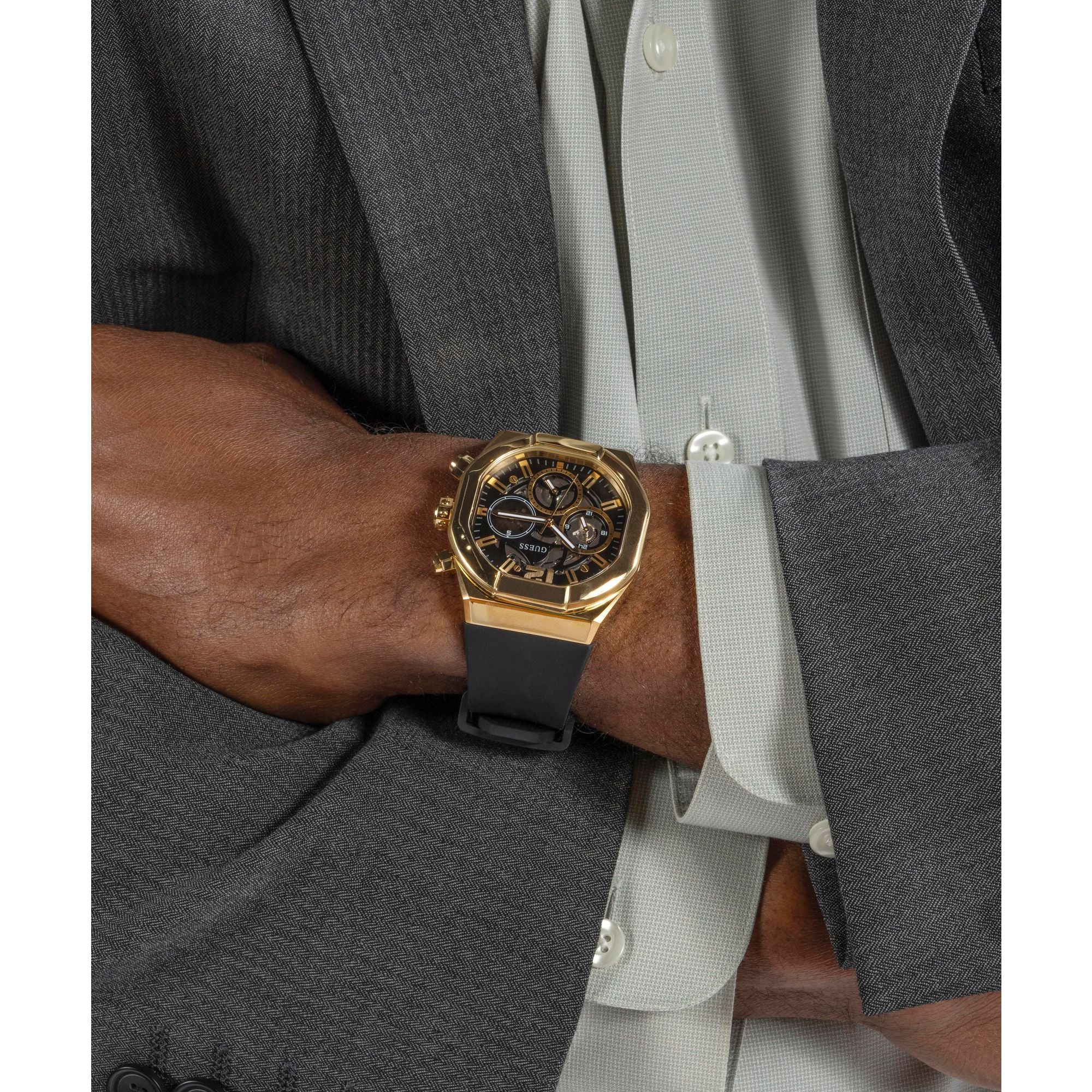 GUESS Reloj Analógico para Hombres de Cuarzo con Correa en Silicona GW0638G1 GUESS Reloj Analógico para Hombres de Cuarzo con Correa en Silicona GW0638G1