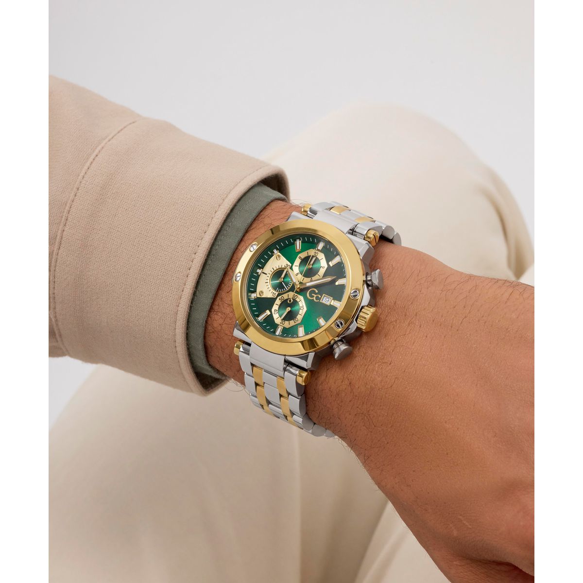 Gc Round 44mm Green Dial Analog Men Watch - Z75003G9 Watch Gc