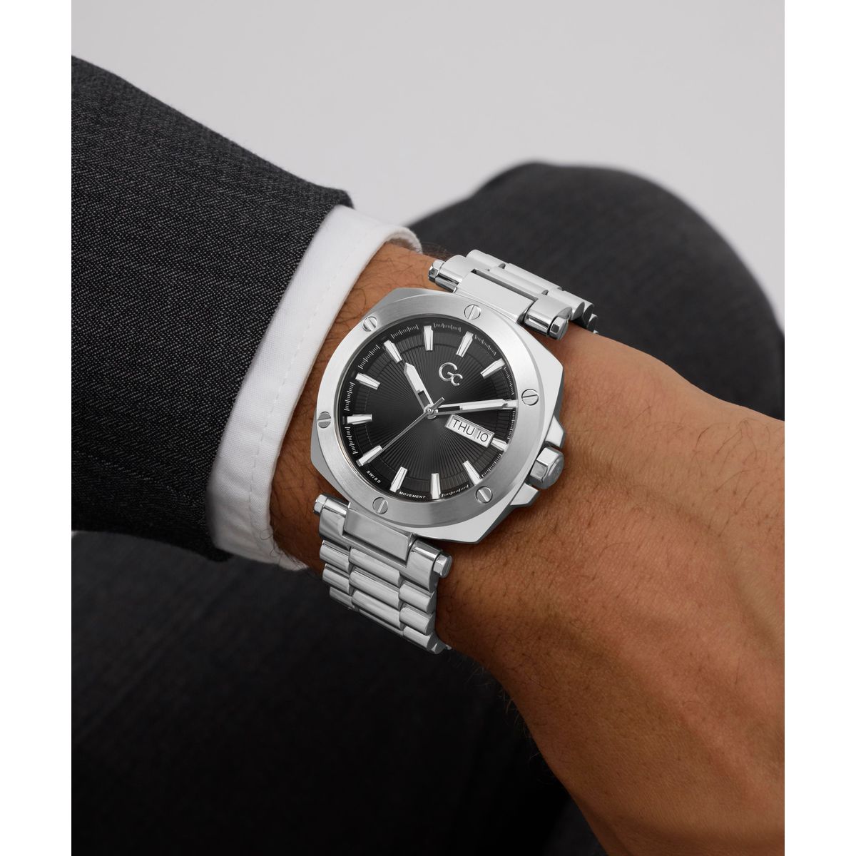 Gc Square 44mm Black Dial Analog Men Watch - Z78001G2