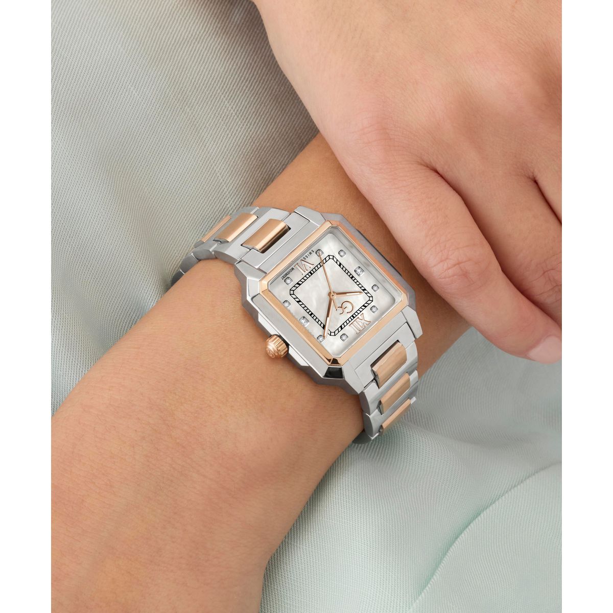Gc Square 32mm White Dial Analog Women Watch - Z72001L1 Watch Gc