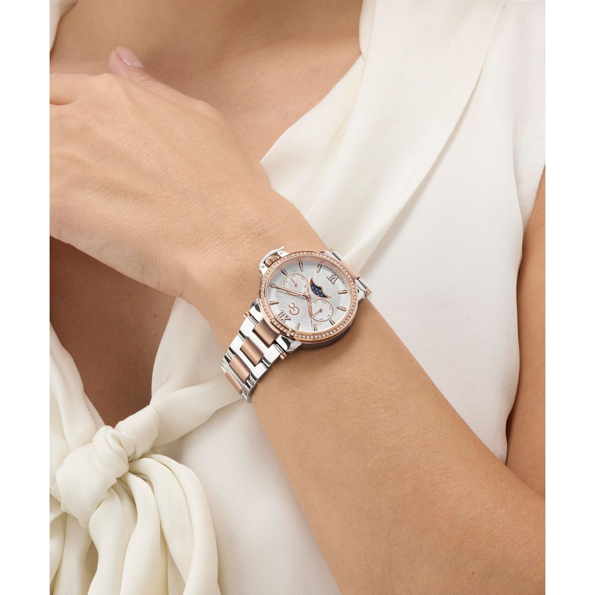 Gc Round 36mm White Dial Analog Women Watch - Z69002L1 Watch Gc
