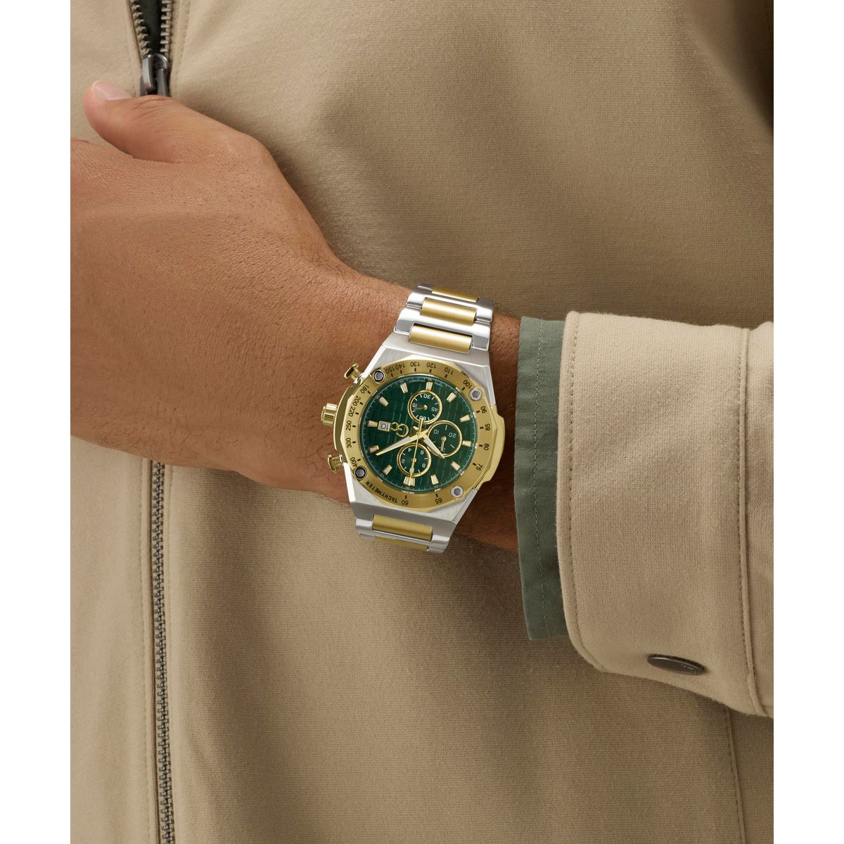 Gc Round 45mm Green Dial Analog Men Watch - Z68006G9 Watch Gc