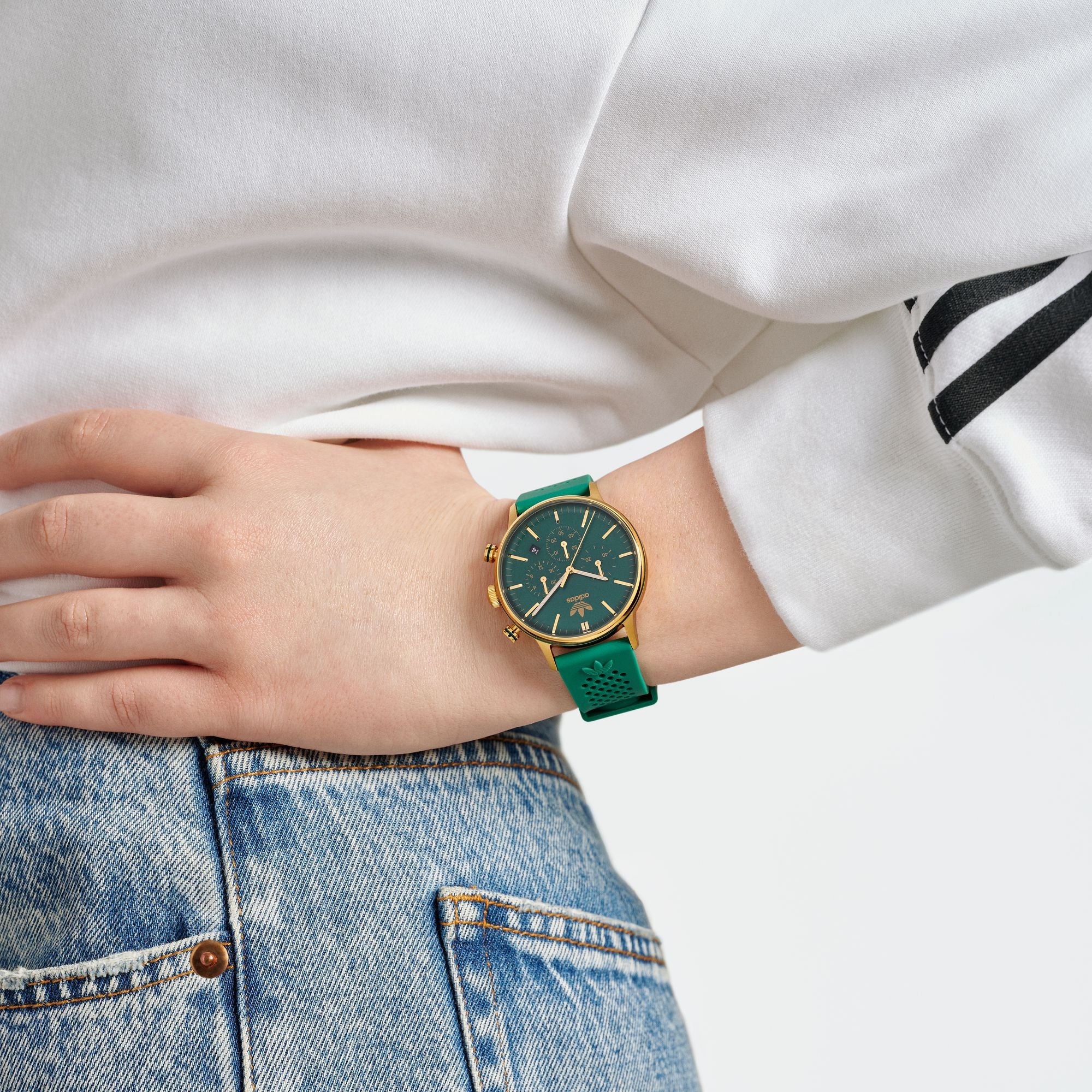 Adidas Originals Green Round Dial Quartz Analog Unisex Watch