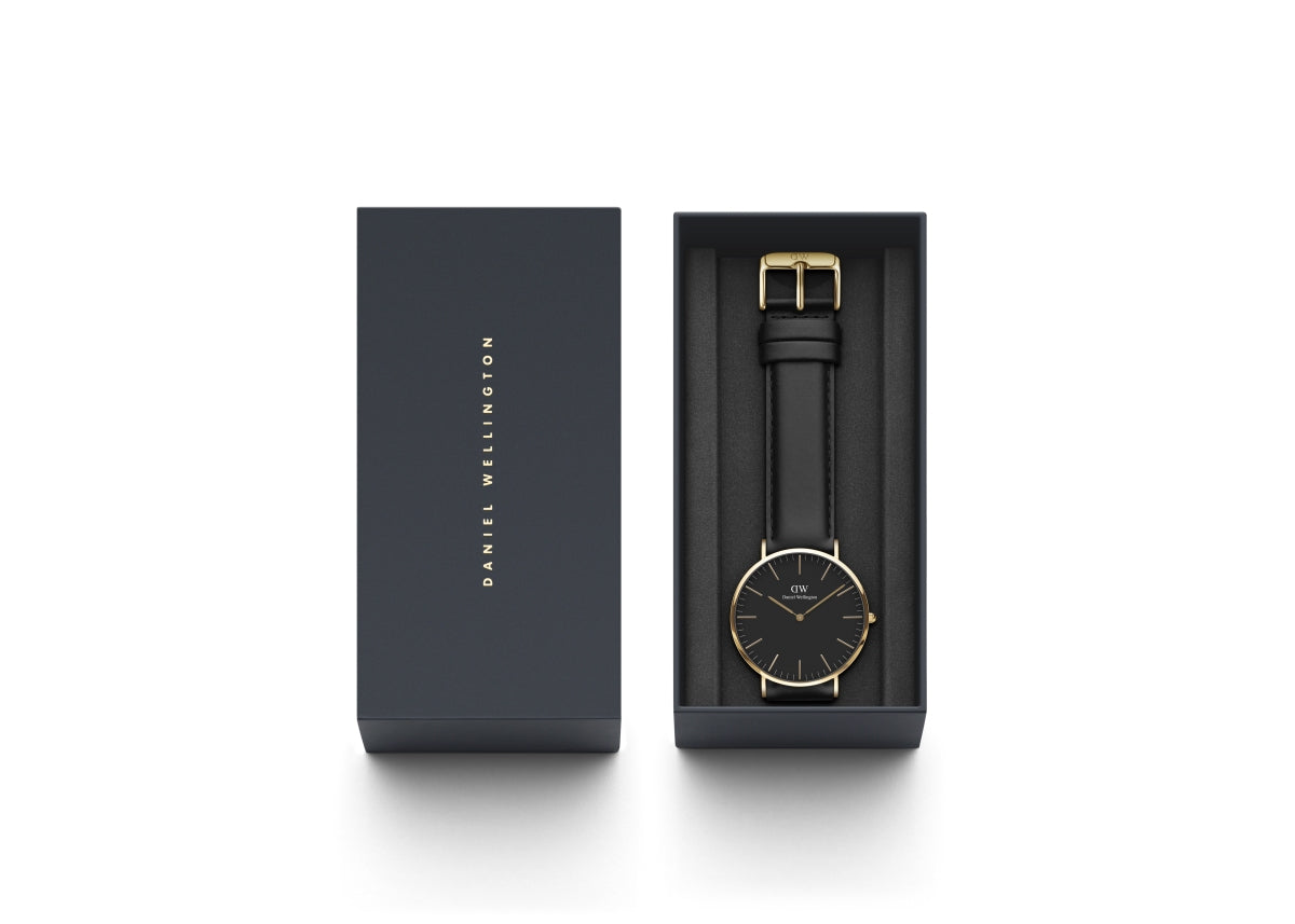 Daniel Wellington Classic Sheffield Black Dial Round Case Quartz
