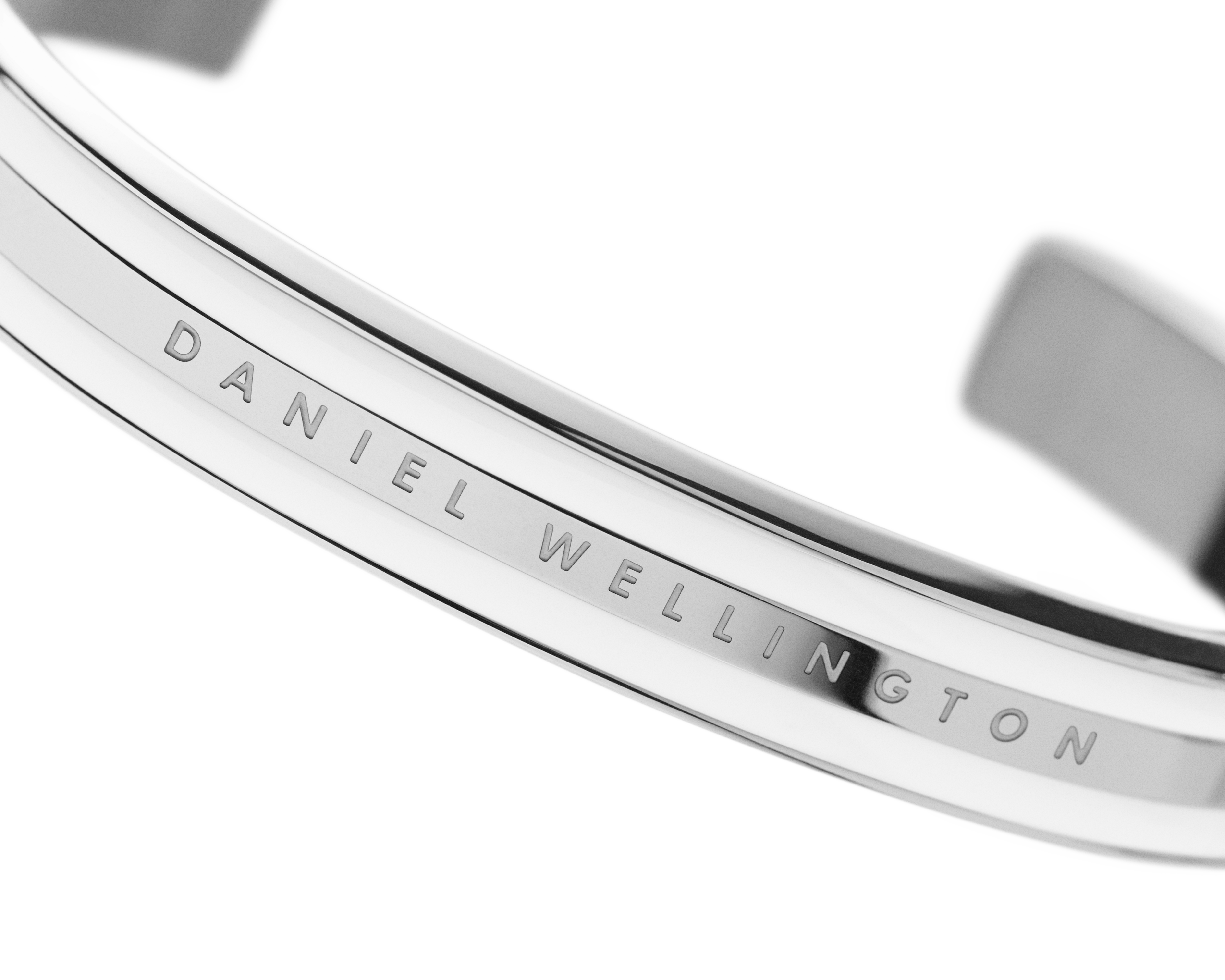 Daniel Wellington Thin Bracelet – Ambica