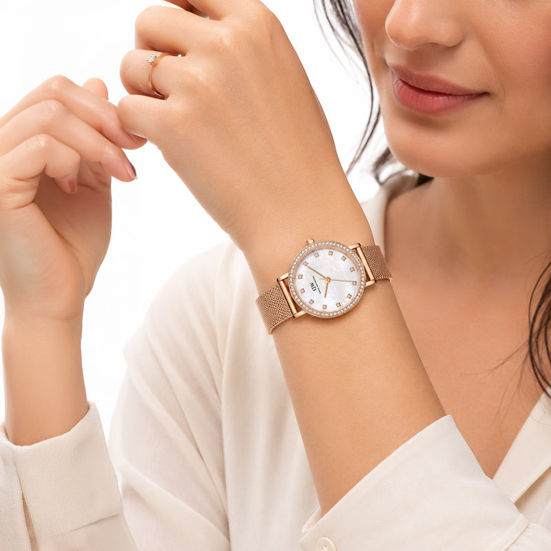 Daniel Wellington Round 30mm Pink Dial Analog Women Watch - DW0DL2502 Watch Daniel Wellington