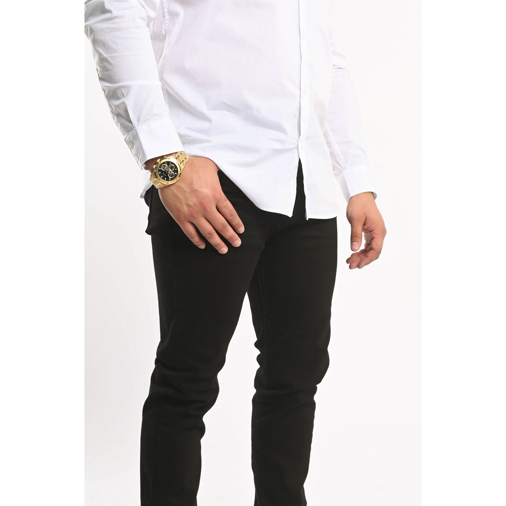 GUESS Men Round Gold Tone Dial Analog Watch - GW0260G2