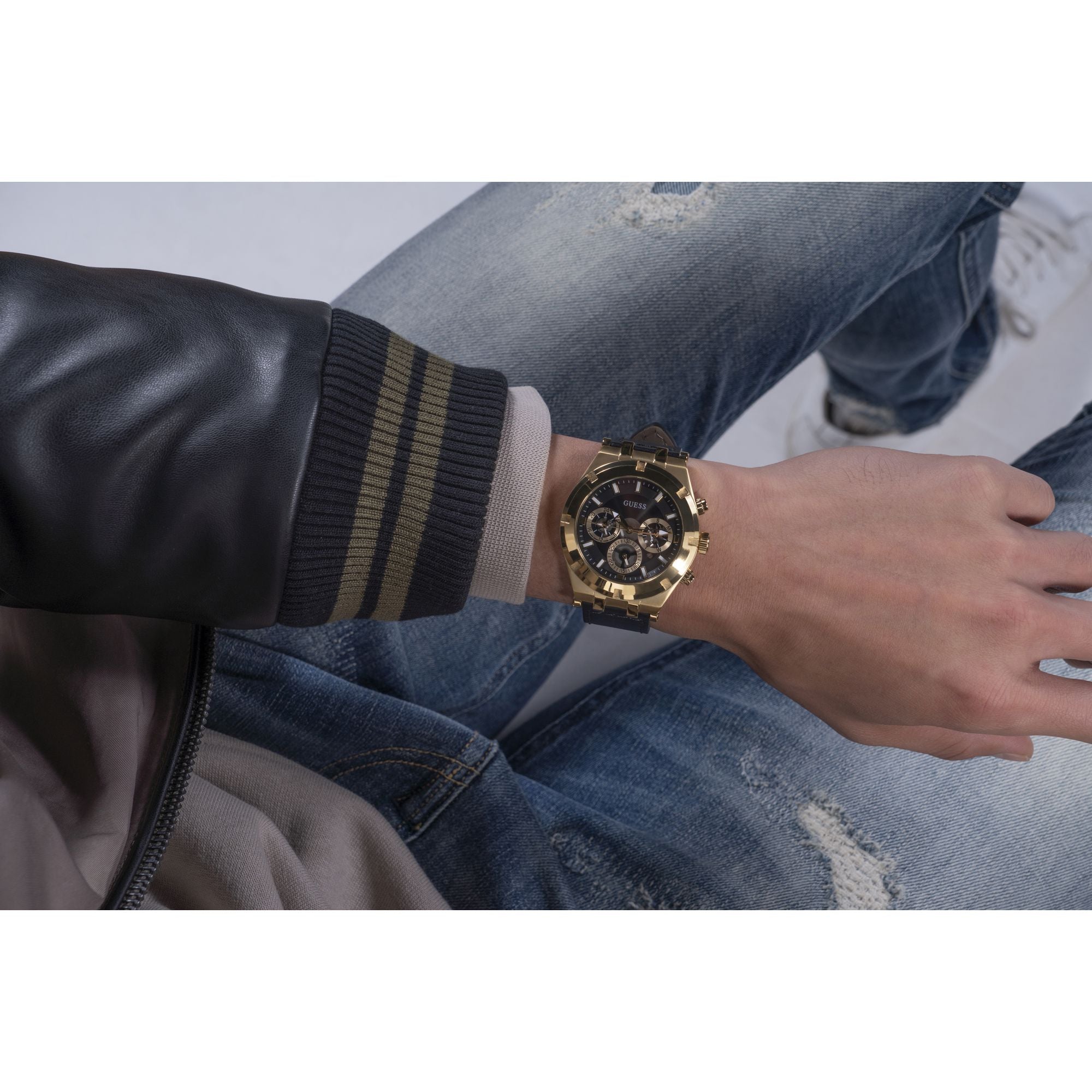 Guess Continental Leather Black Round Dial Quartz Analog Men Watch
