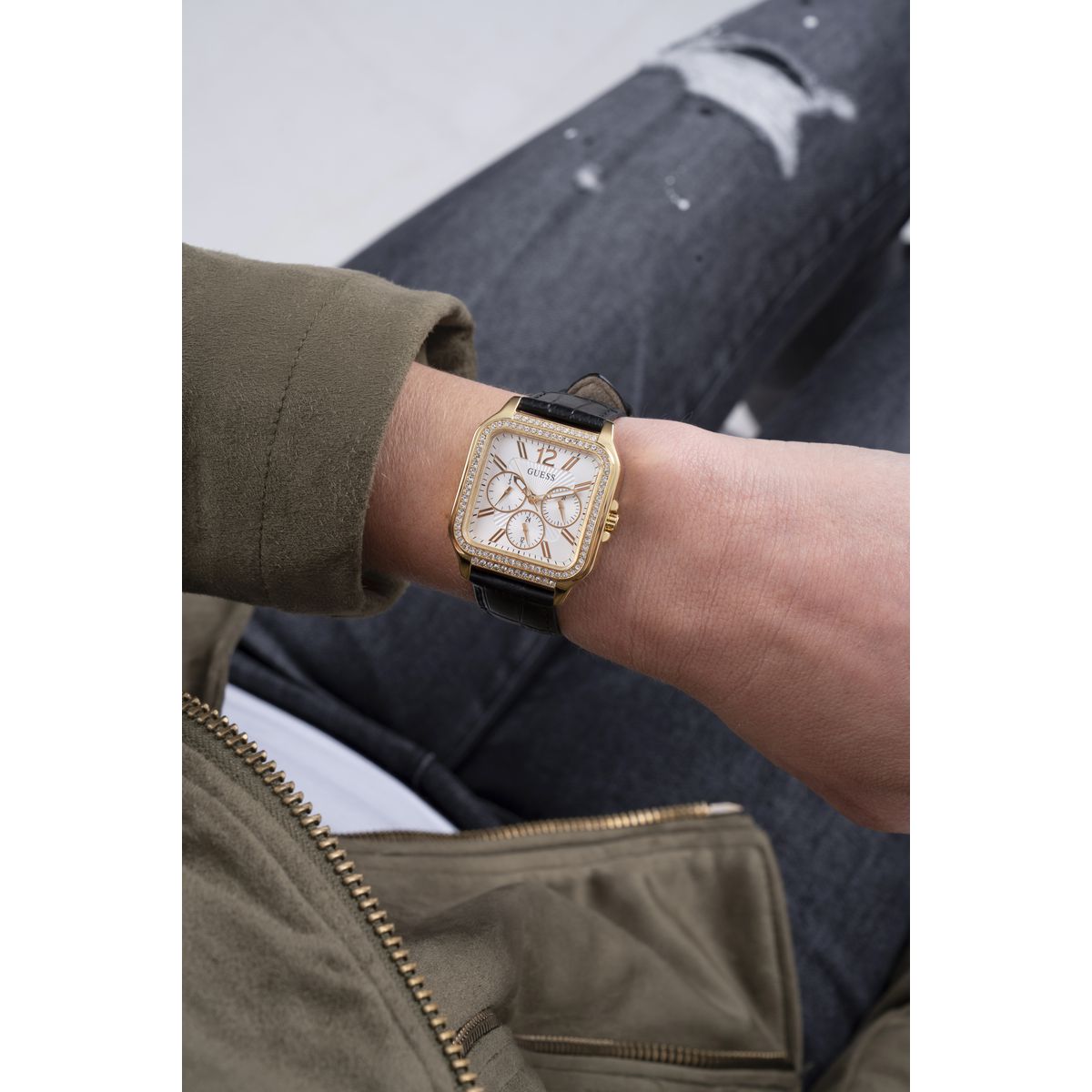 Guess Deco Leather White Square Dial Quartz Analog Women Watch