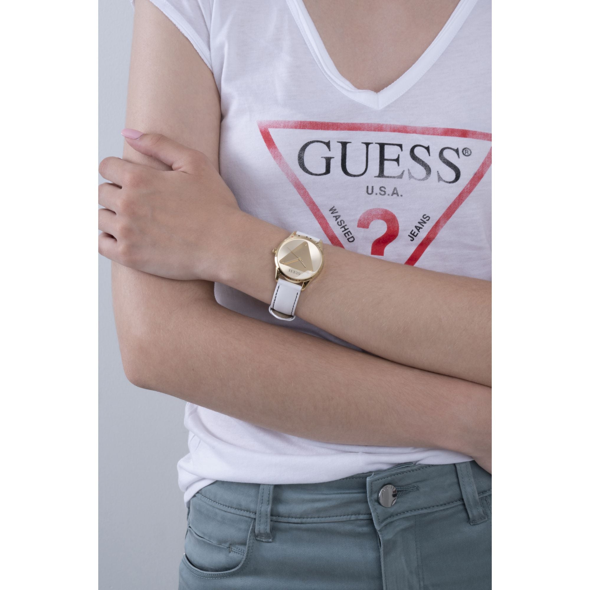 Guess Emblem Leather Gold Round Dial Quartz Analog Women Watch