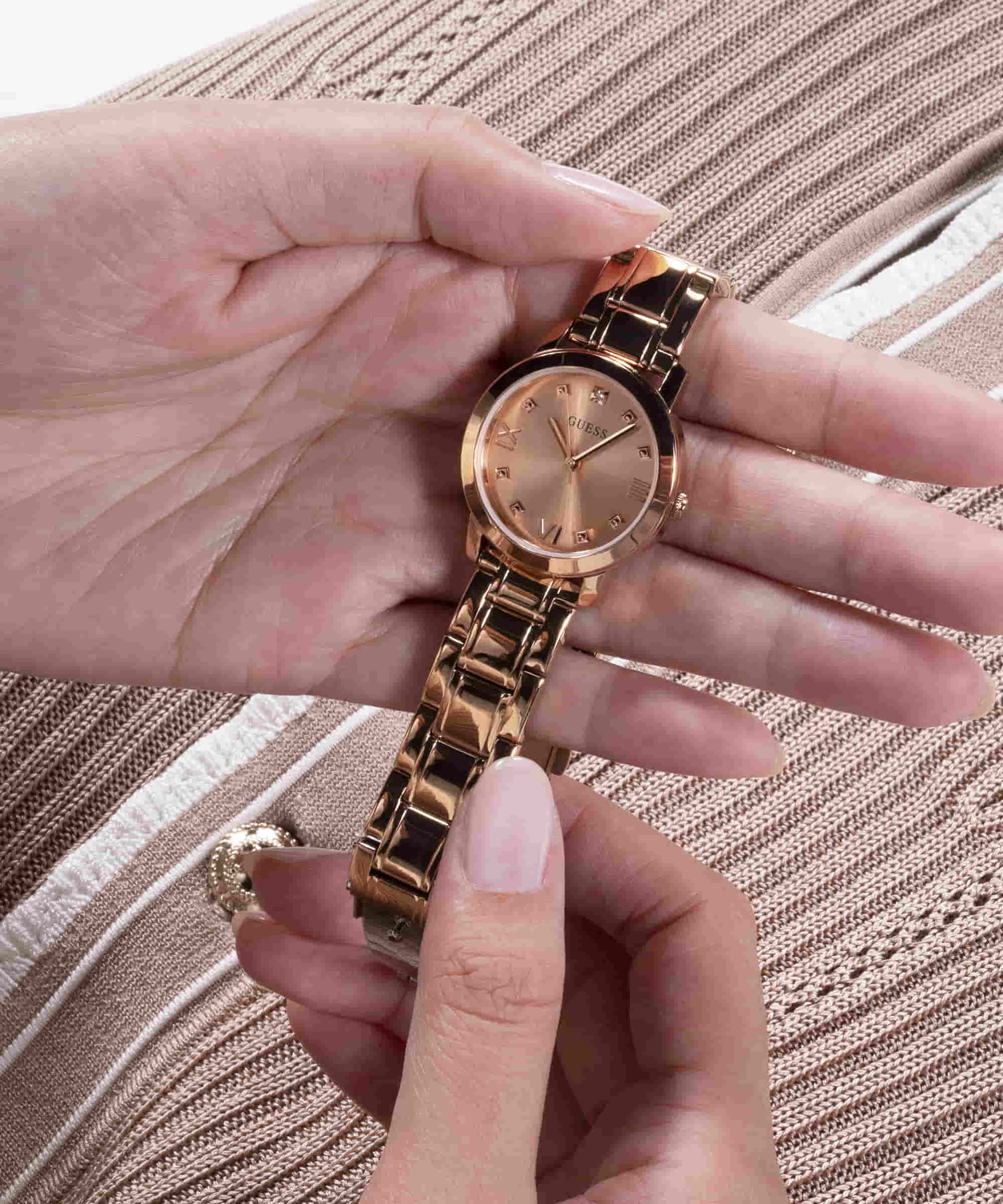 Guess Melody Rose gold Round Dial Analog Women Watch GW0532L5 At JUST WATCHES