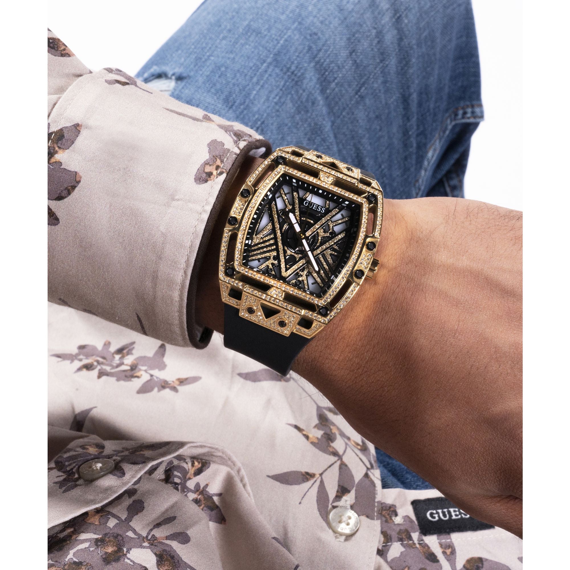 Guess Legend Black Rectangle Dial Quartz Analog Men Watch Watch Guess