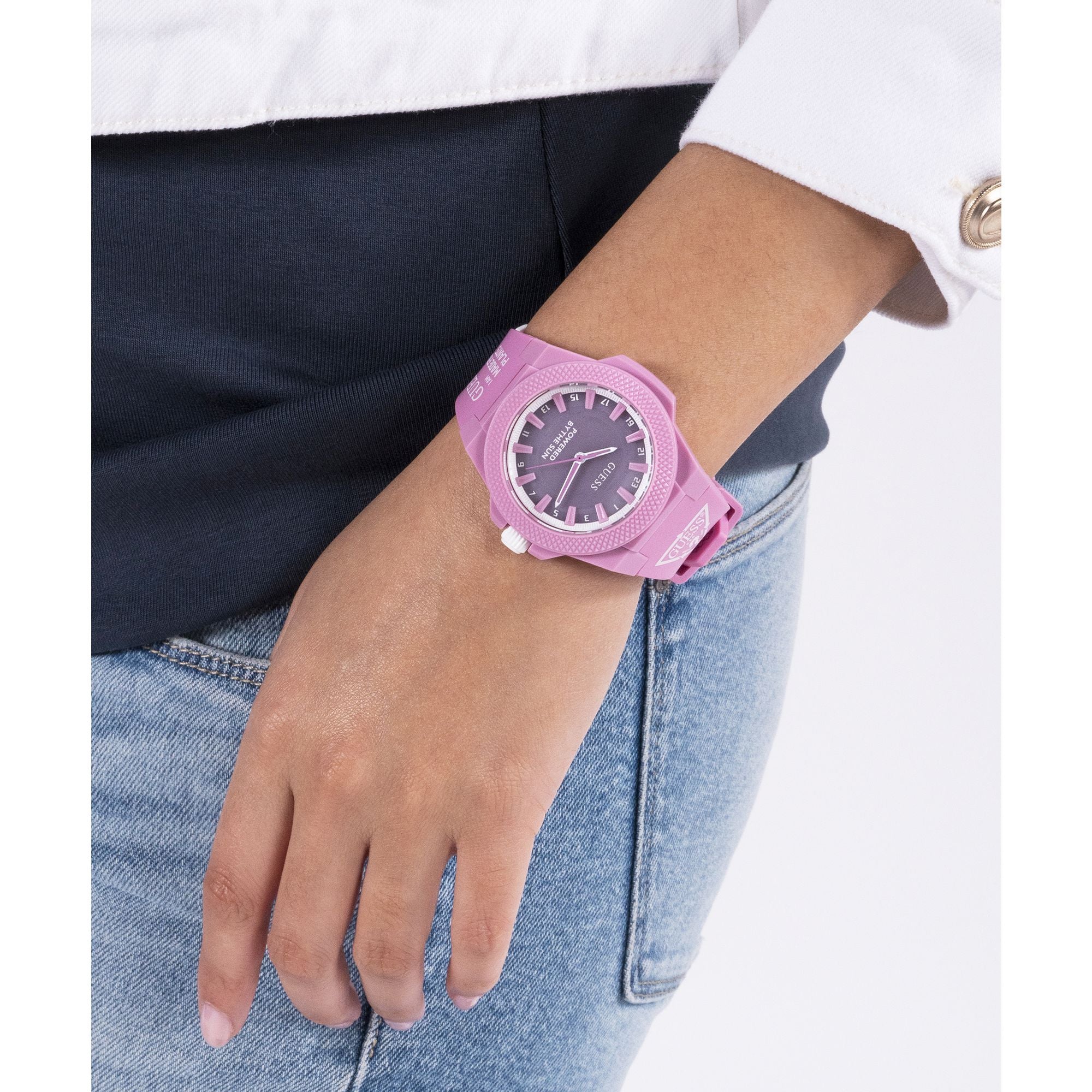 Guess Outspoken Pink Round Dial Quartz Analog Women Watch