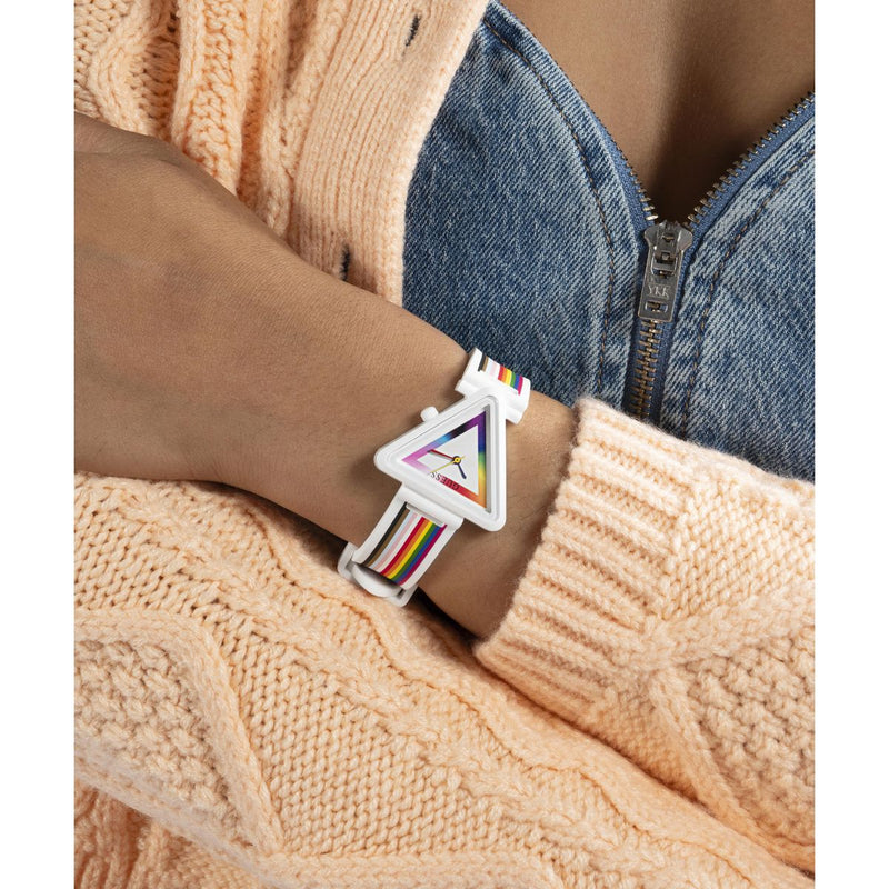 Guess Fame Multicolor Triangle Dial Quartz Analog Women Watch Watch Guess