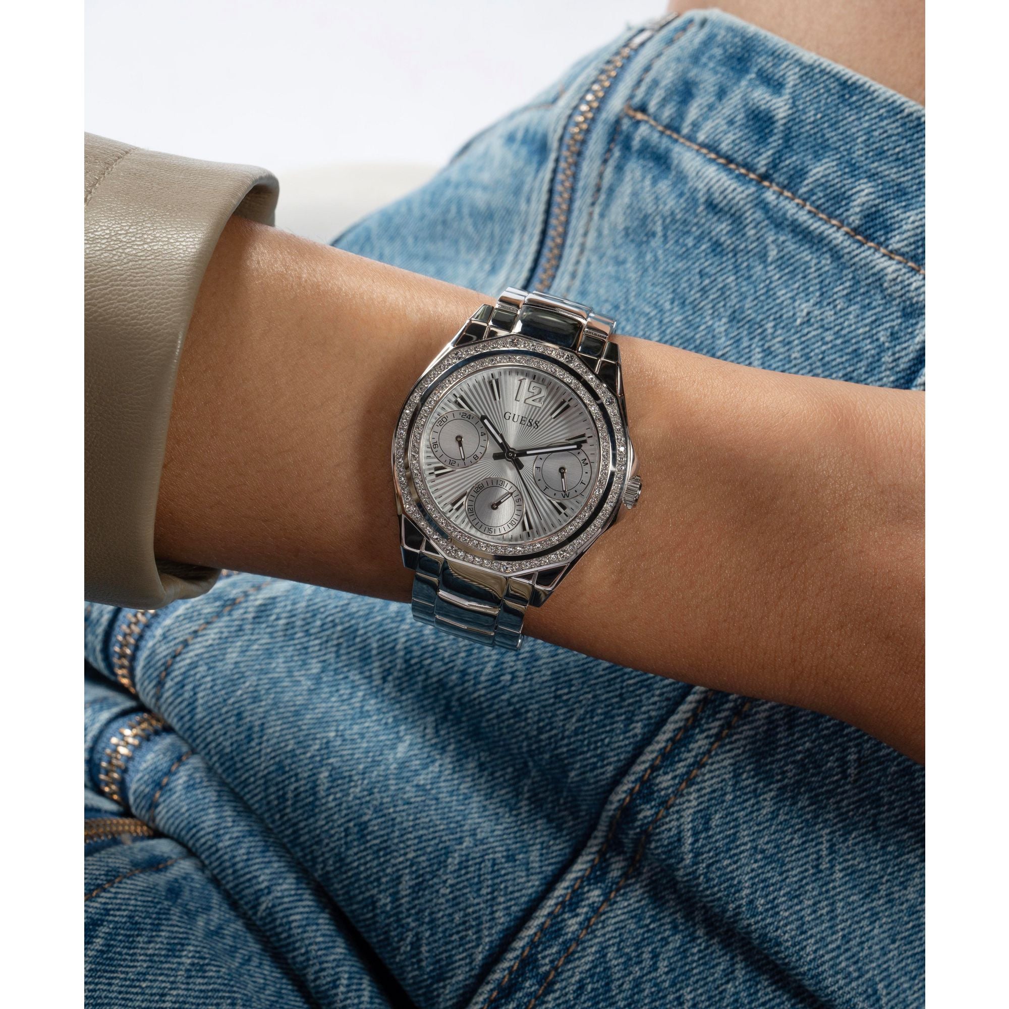 Guess Ritzy Silver Tone Round Dial Quartz Analog Women Watch