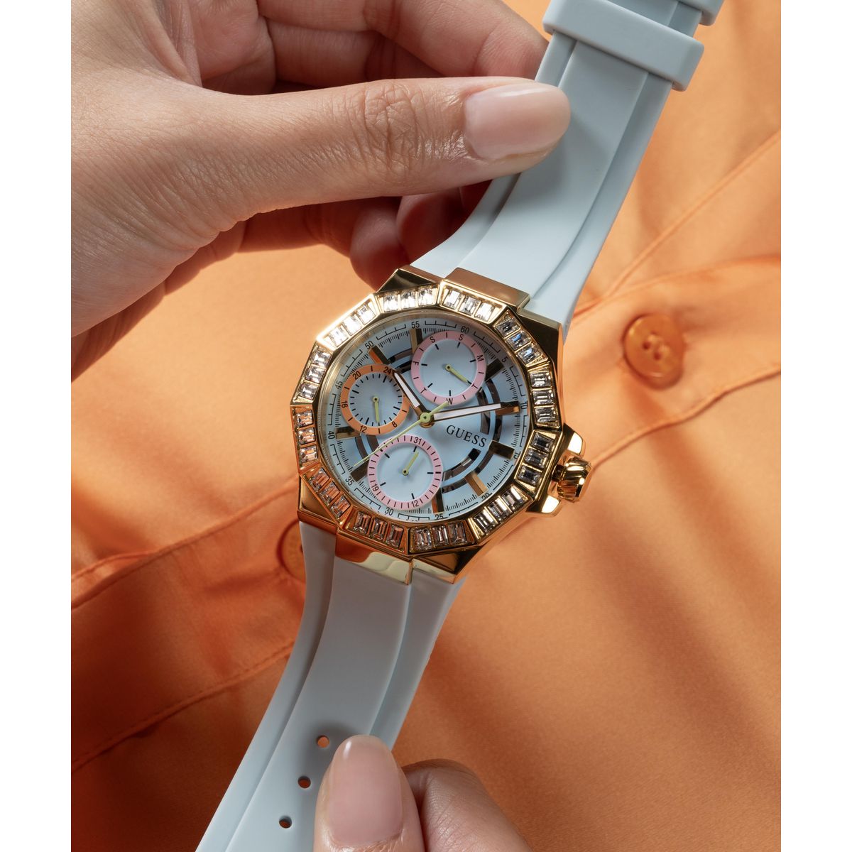 Guess Selene Blue Round Dial Quartz Analog Women Watch