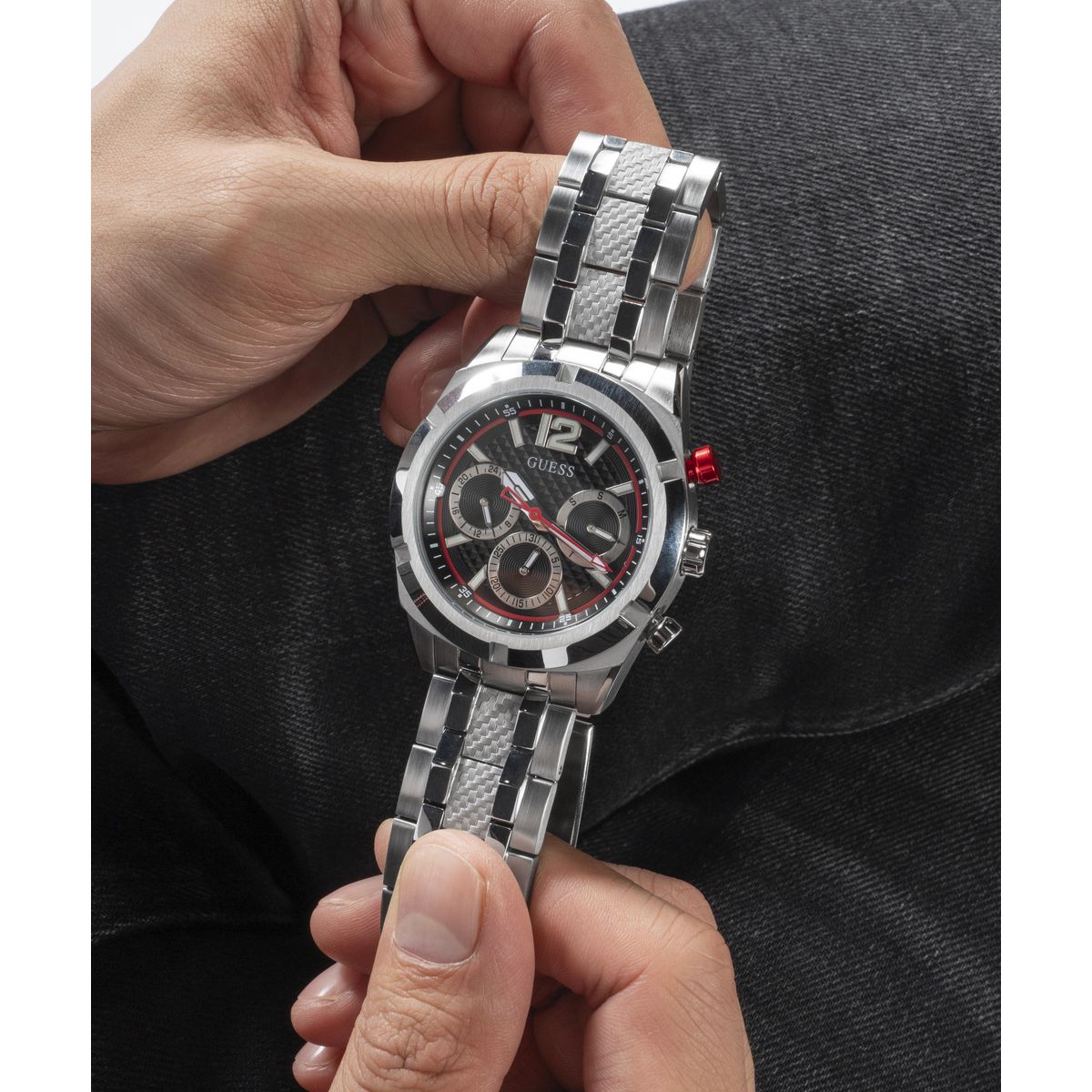 Guess Resistance Black Round Dial Quartz Analog Men Watch Watch Guess