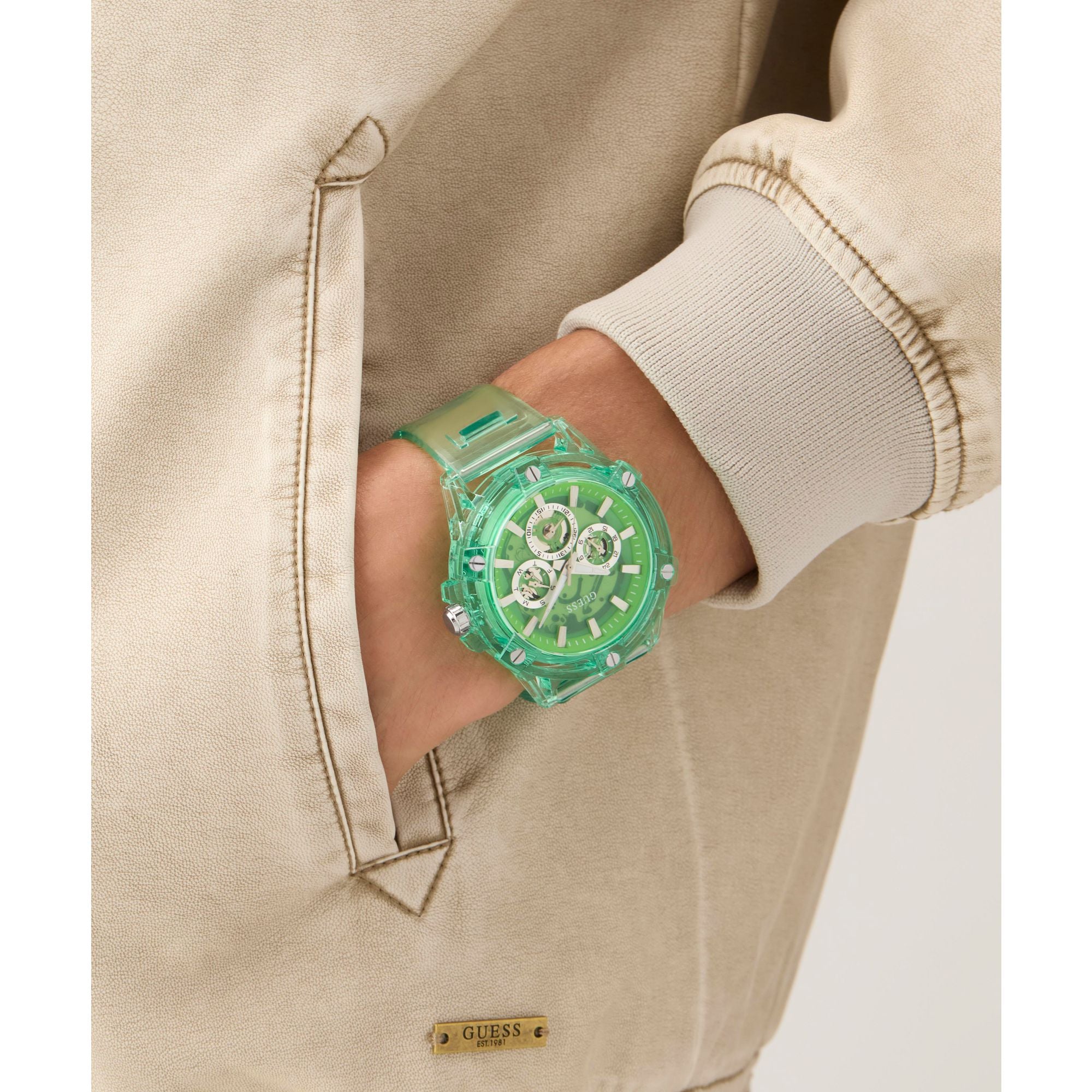 Guess Gt King Green Round Dial Analog Men's Quartz Watch