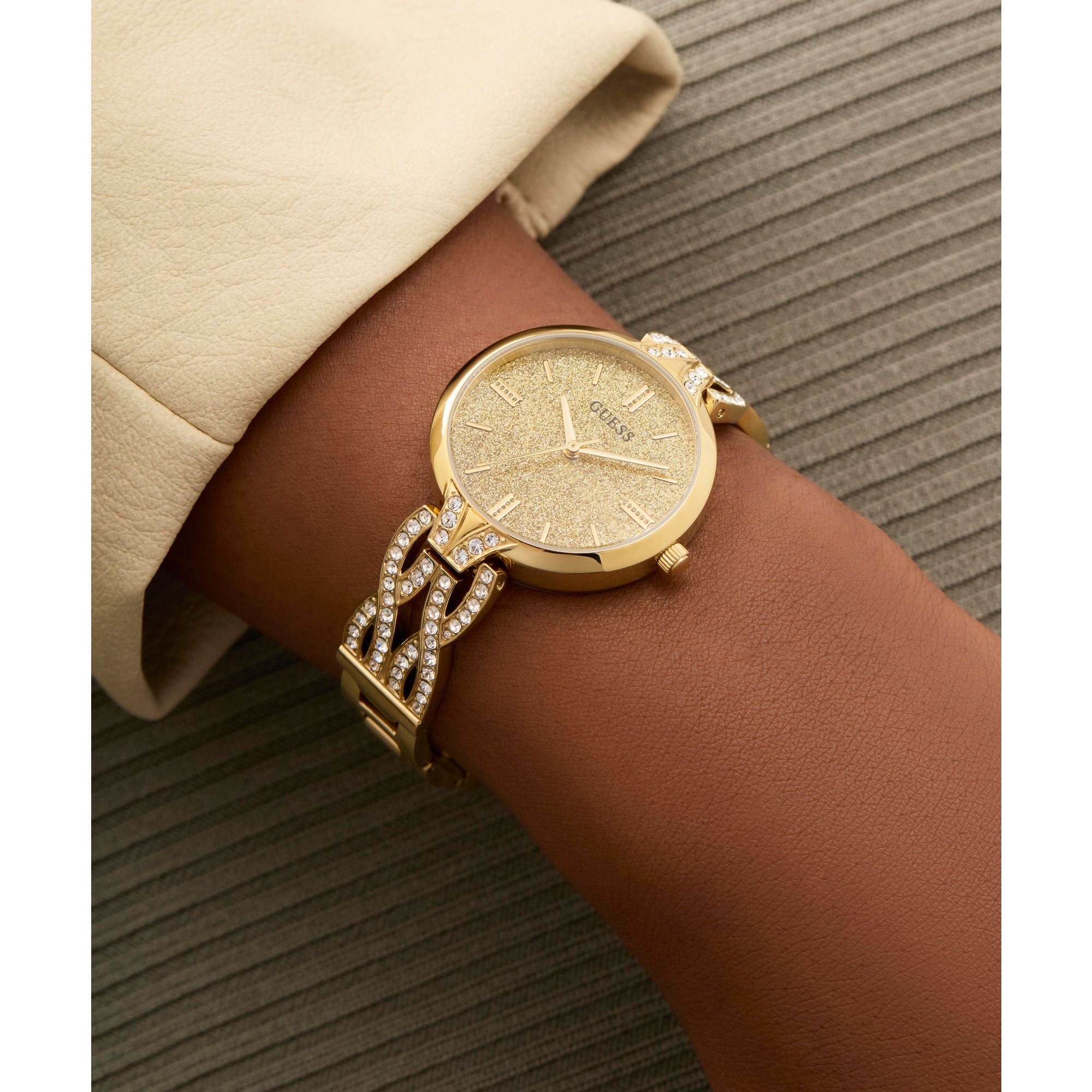 Guess Coral Gold Round Dial Quartz Analog Women Watch