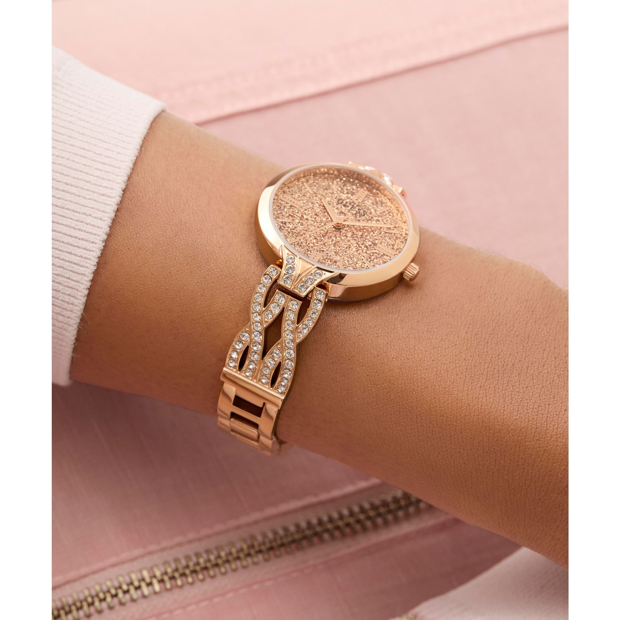 Guess Coral Rose Gold Round Dial Quartz Analog Women Watch Watch Guess