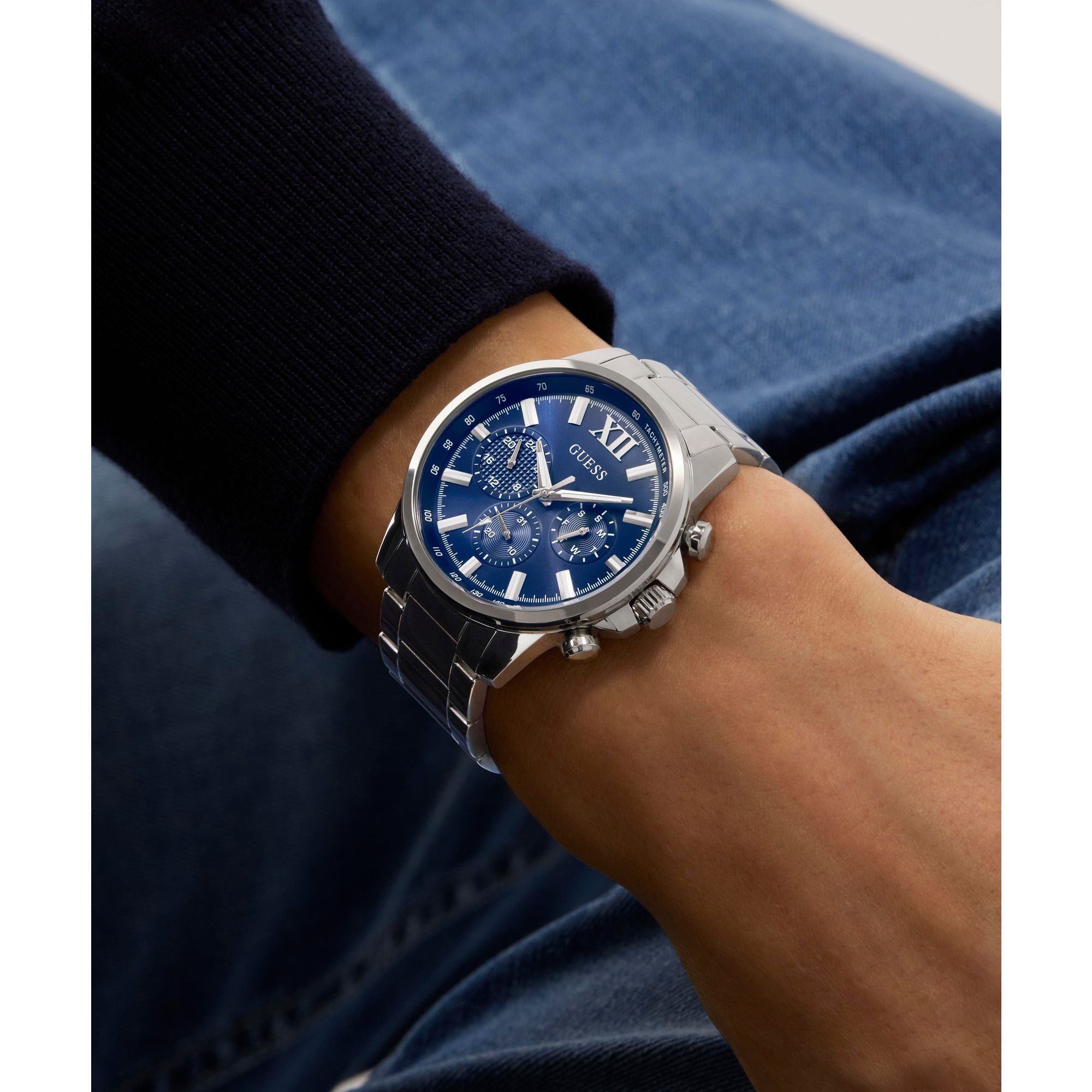 Guess Walker Blue Round Dial Quartz Analog Men Watch