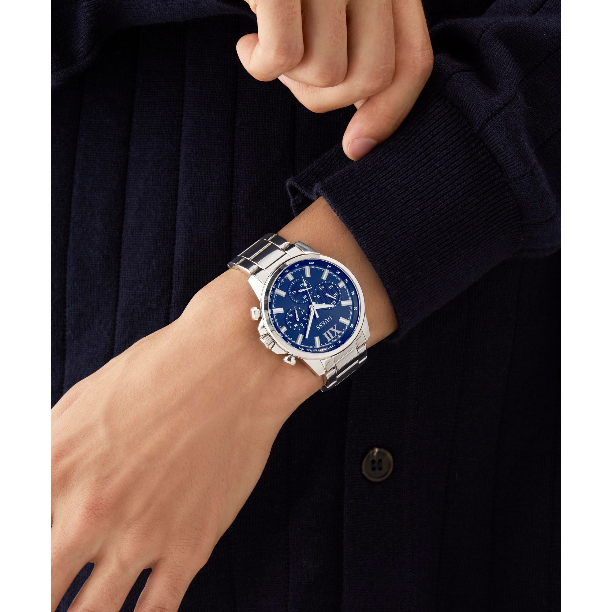 Guess Walker Blue Round Dial Quartz Analog Men Watch