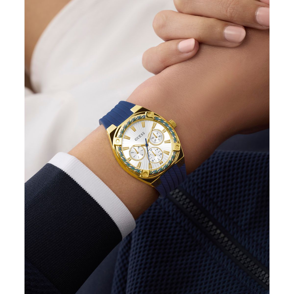 Guess Round 35mm White Dial Analog Women Watch - GW1036L2