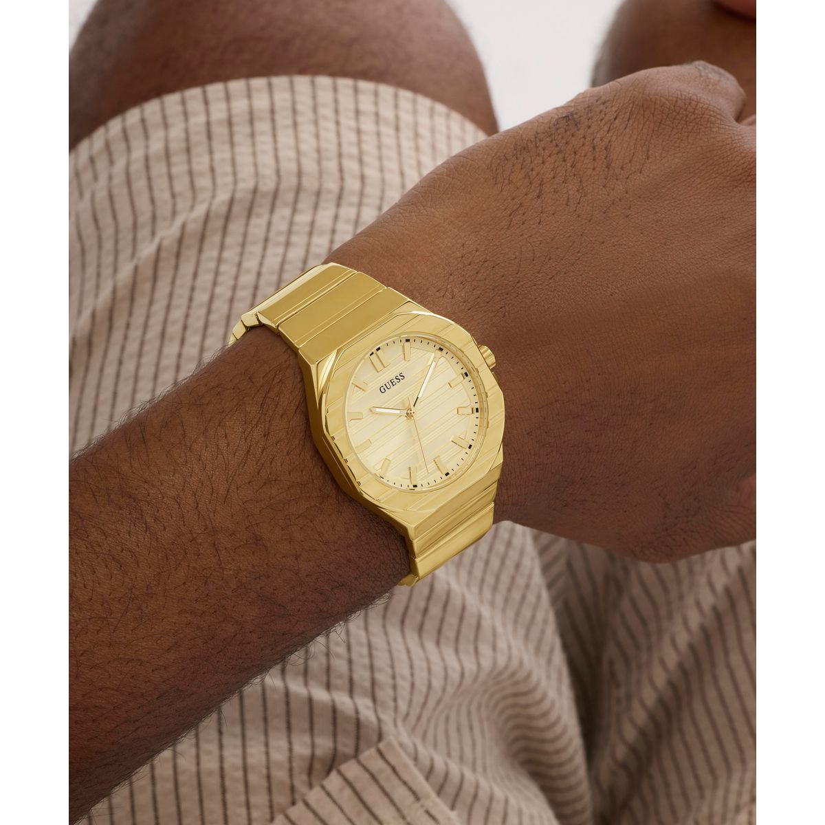 Guess Round 38mm Champagne Dial Analog Men Watch - GW1070G2