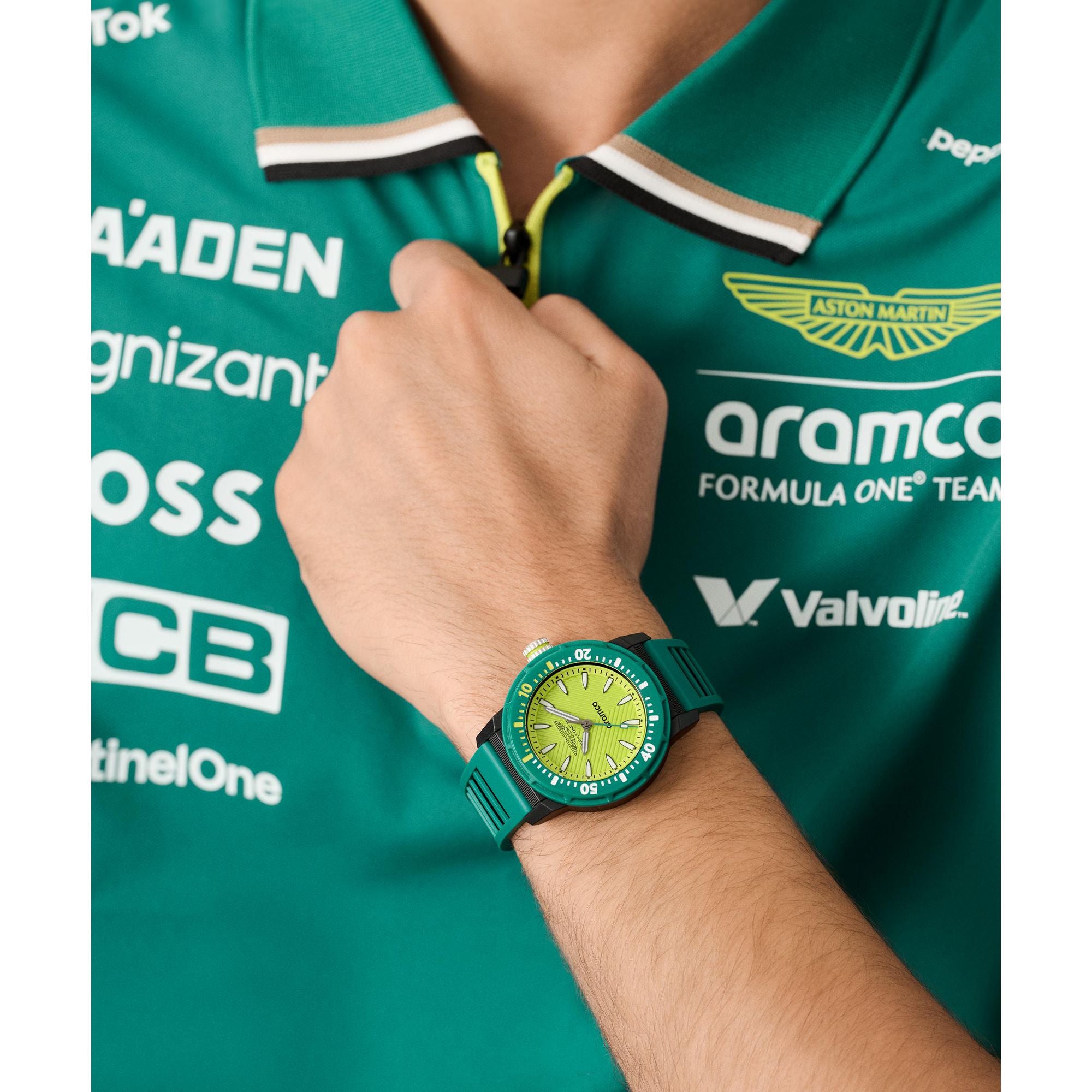 Aston Martin Yellow Round Dial Analog Men's Watch