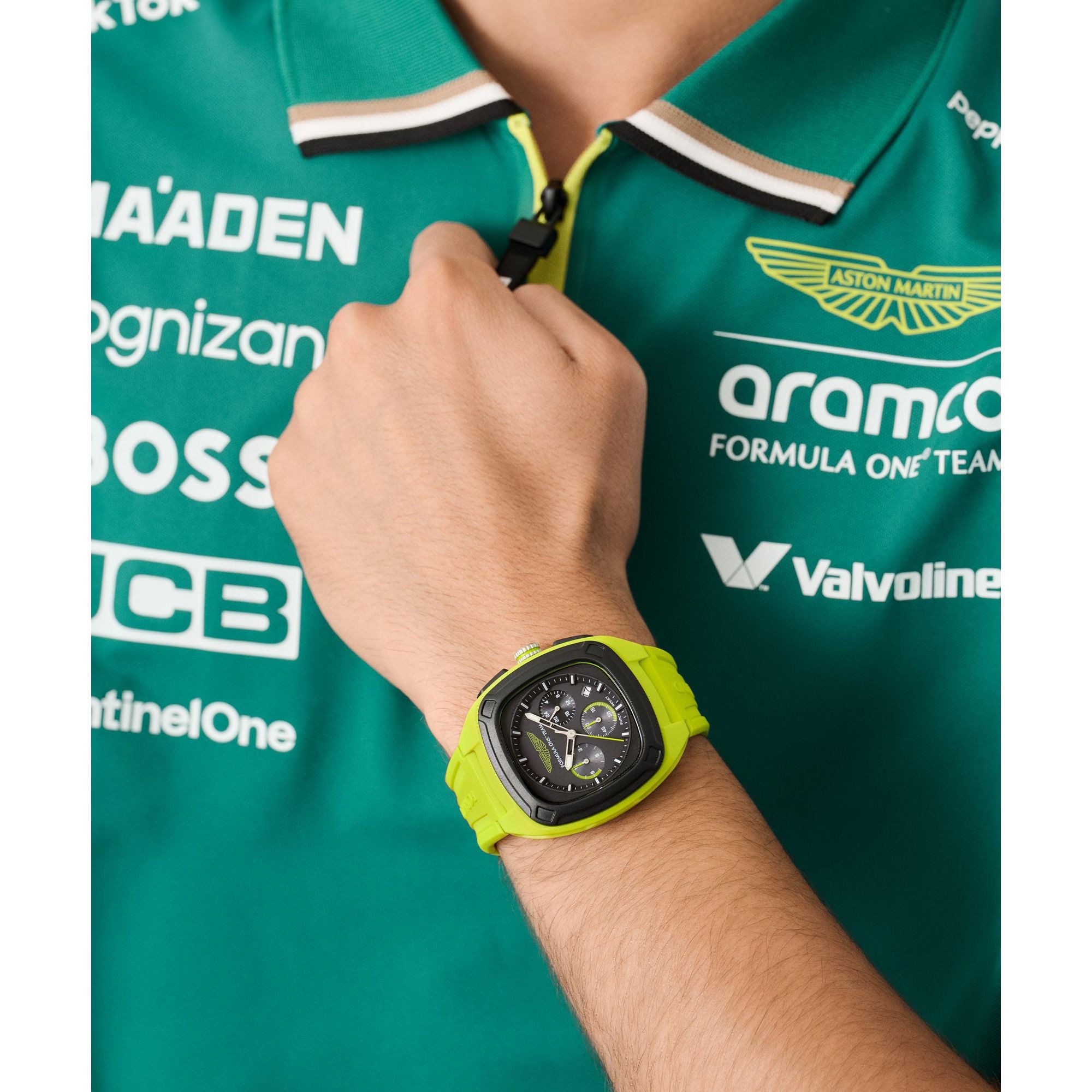 Aston Martin Black Square Dial Analog Men's Watch