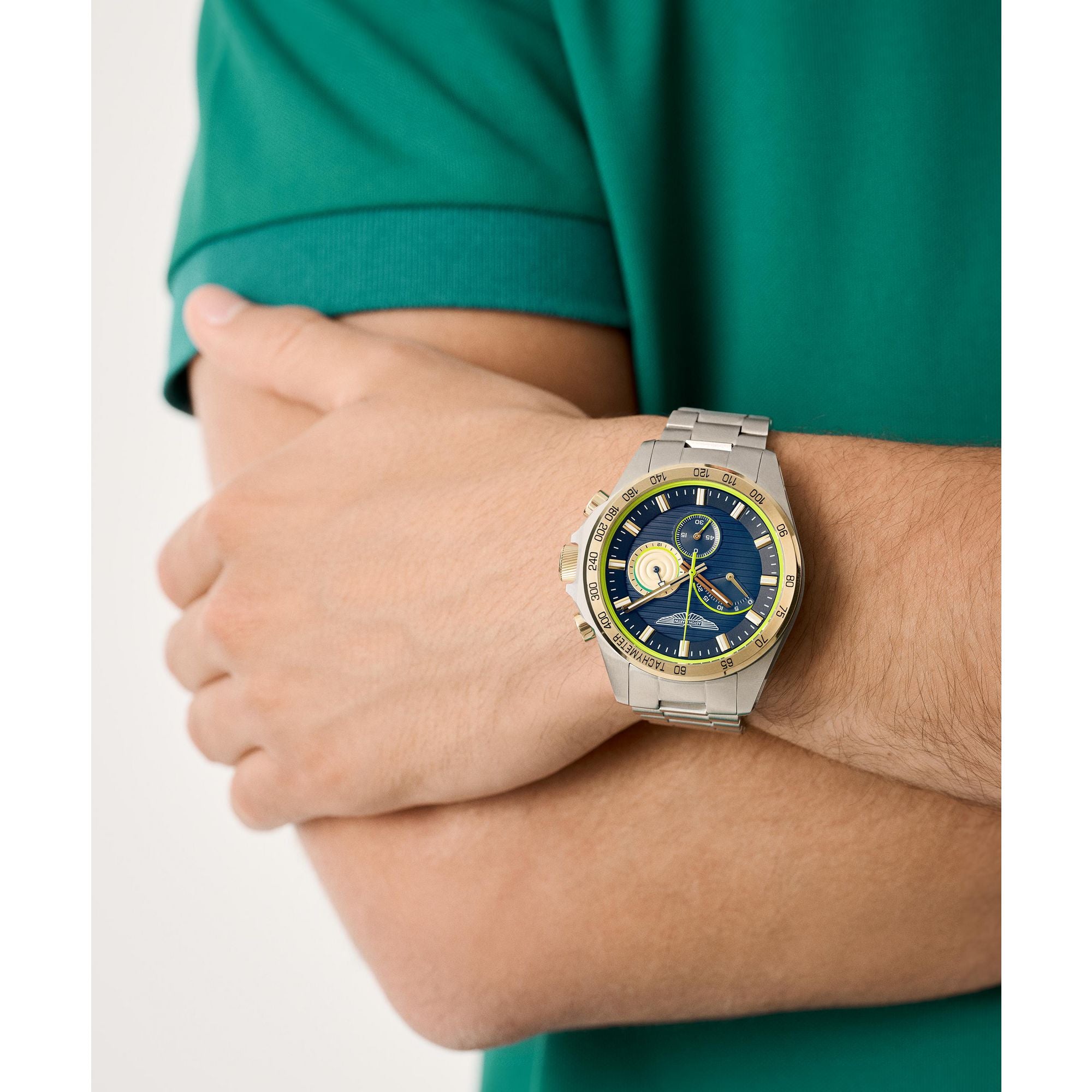 Aston Martin Blue Round Dial Analog Men's Watch